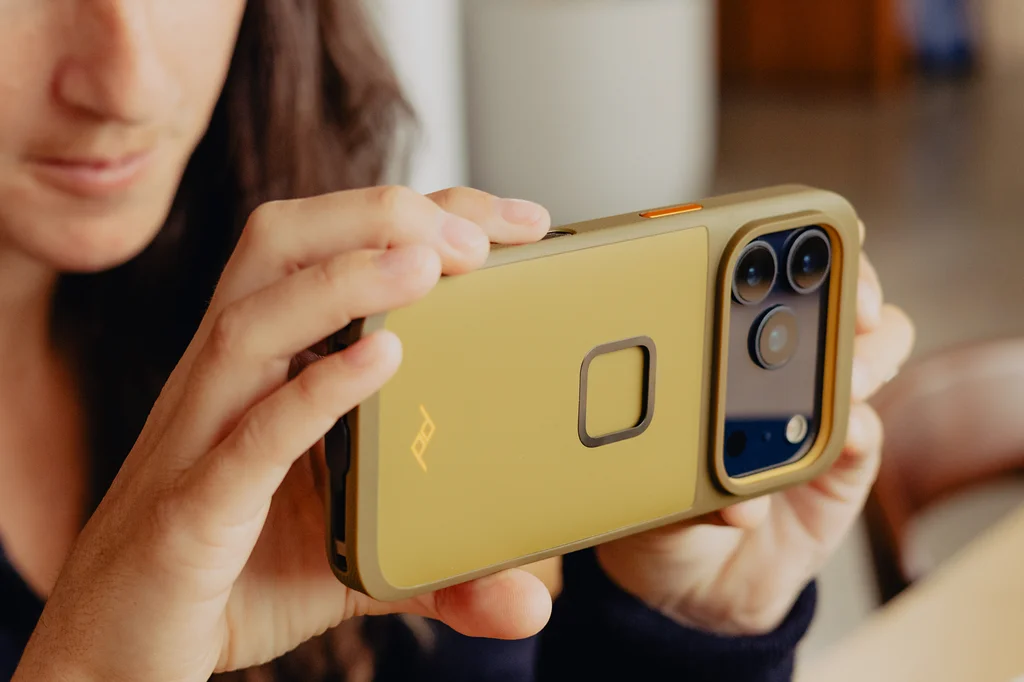 peak-design-everyday-loop-case-iphone-17-pro-iphone17-pro-telefon-kilifi-asimetrik-e-ticaret-gorsel4